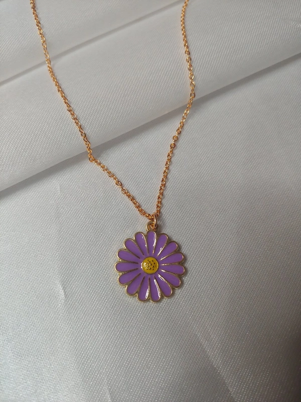 Purple Daisy Charm With Neckchain