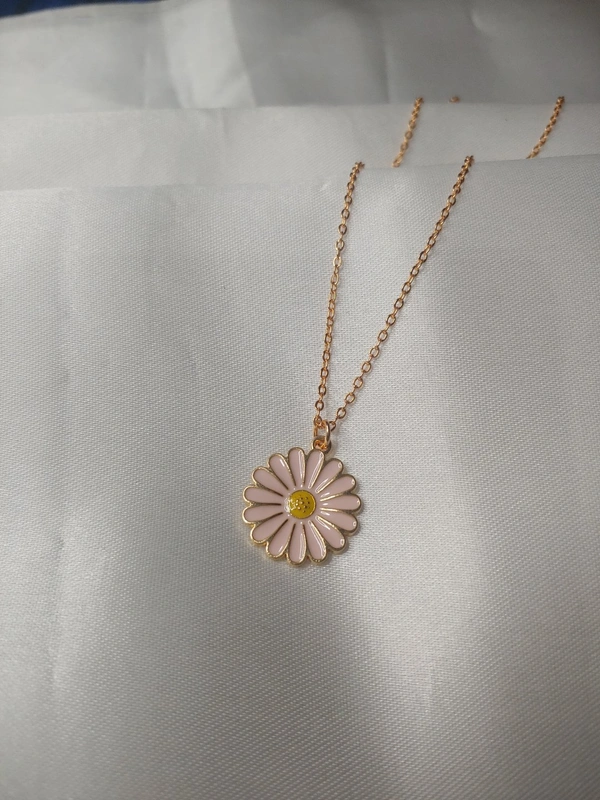 Pink Daisy Charm With Chain