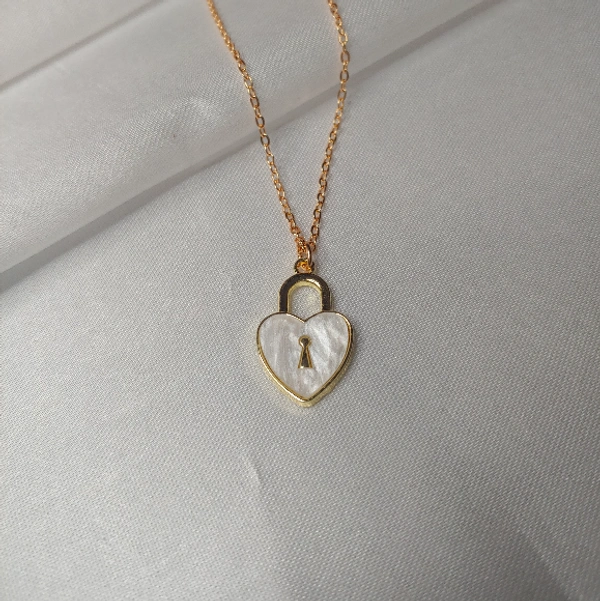 Lock Chain - White 