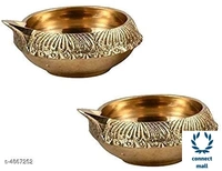 Trendy Diya - Set Of 4 - Brass, Golden, 18cm×11cm×10cm