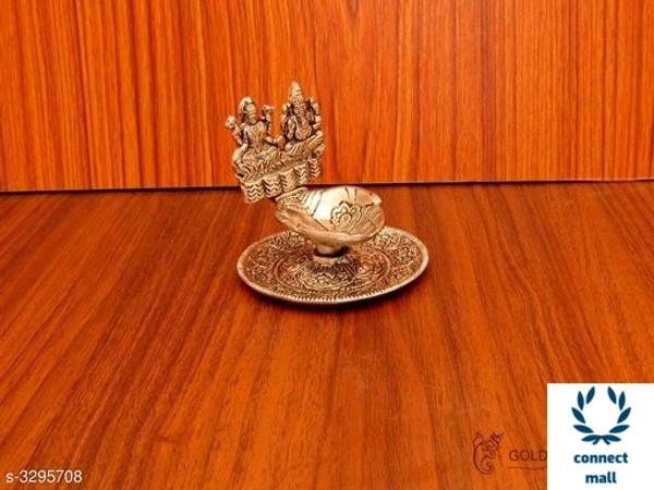 Decorative Diya - Fancy Decorative Diyas & CandlesMaterial: BrassSize  : ( L X B X H) - 5.3 cm x 5 cm x 2.3 cm, Golden, Brass