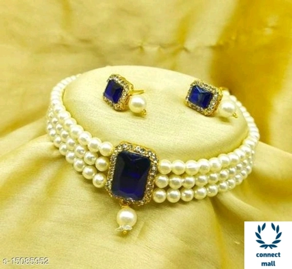 Pearl Necklace - Blue