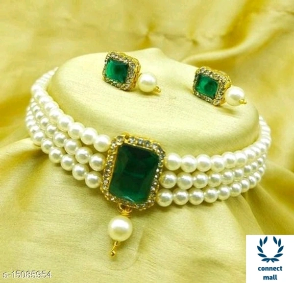 Pearl Necklace - Green, Pearl