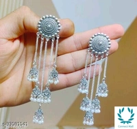 Twinkling Beautiful Earrings - Golden with Black Pearl