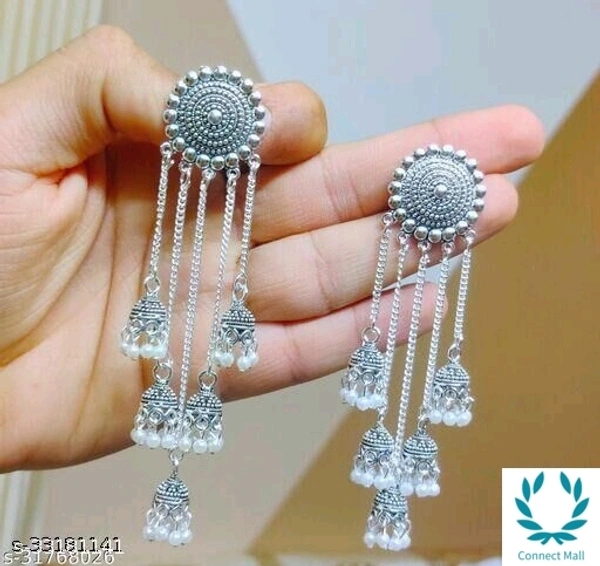 Twinkling Beautiful Earrings - Golden with Black Pearl
