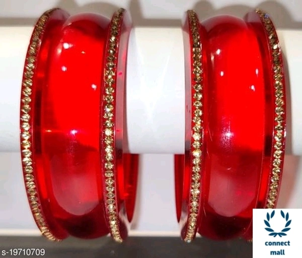 Red Round plastic Bangle sert