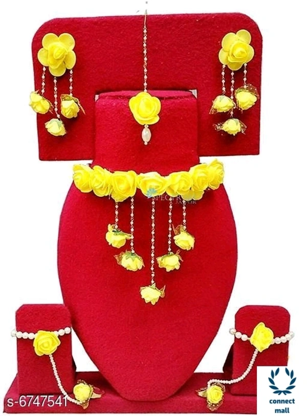 Trendy Floral Bridal Jewellery  Set with mangtika for Women - White & ReD