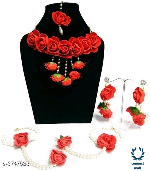 Trendy Floral Bridal Jewellery  Set with mangtika for Women - Red