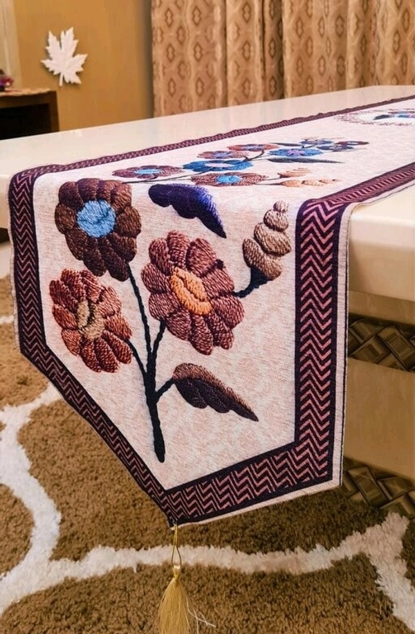 Embrodiery Cotton Table Runner  Brownfor  Dinning table - Brown