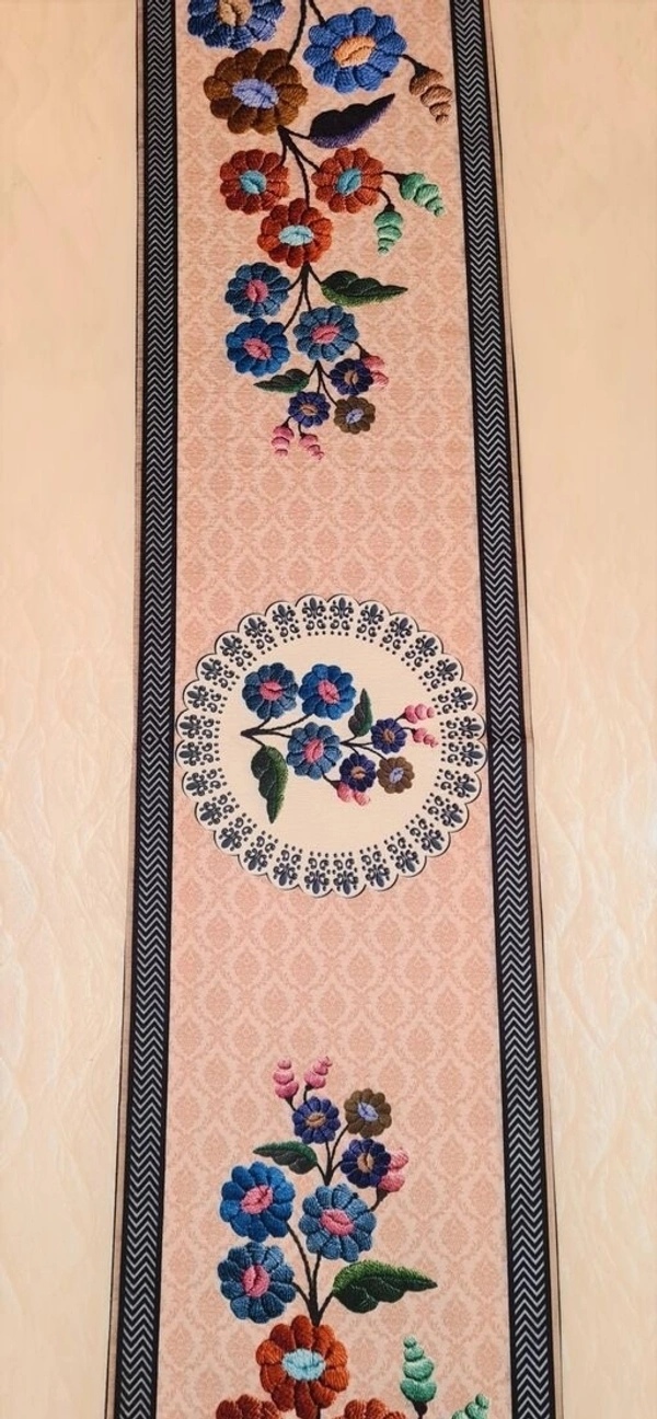 Embrodiery Cotton Table Runner  Brownfor  Dinning table - Brown