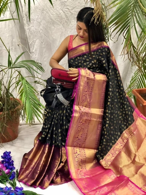 Pure Handloom Kanchipuram katan Soft Silk Saree with antique zari Rich Contrast  Pallu Heavy work with Blouse  - Black