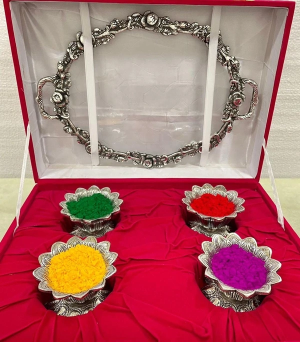 Handcrafted SILVER Metal tray With 4 Pcs Kamal Bowl  Combo gifts hamper  Holi / Home ceremony  /Marriage  with velvet box 