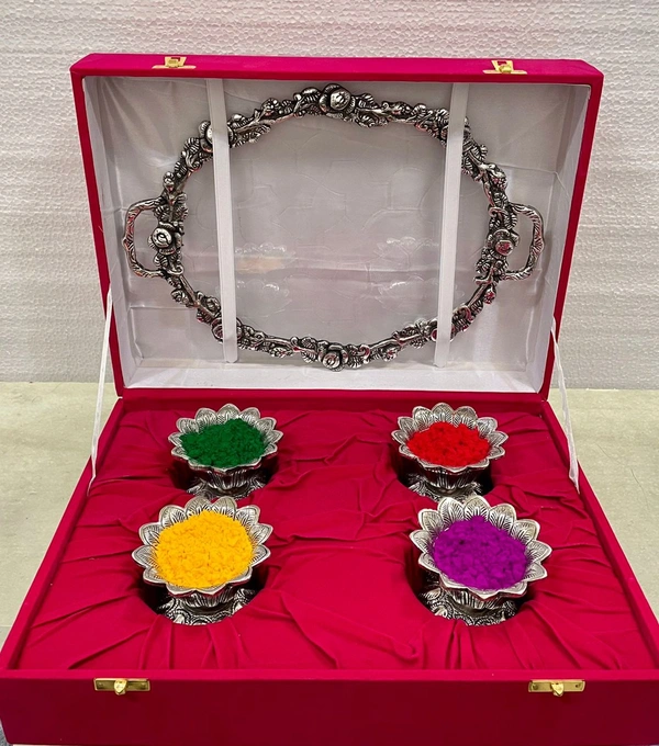 Handcrafted SILVER Metal tray With 4 Pcs Kamal Bowl  Combo gifts hamper  Holi / Home ceremony  /Marriage  with velvet box 