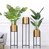  WESTERN CRAFT  Corner Multicolor Ceramic Pots With Iron Stands  Set of 3For Indoor Or Outdoor  - Multicolour