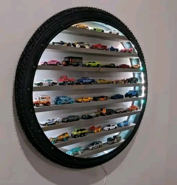 SHOP ART Coolwheel 26 LightUp Car Display For HOT WHEELS & MATCHBOX  Collection | Wall Hanging  Decor - 12 Slats