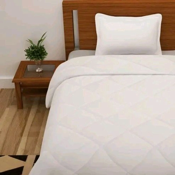 Lacoza Premium Comforter With Microfiber Single Size White AC Solid  Blanket  For Mild Winter 