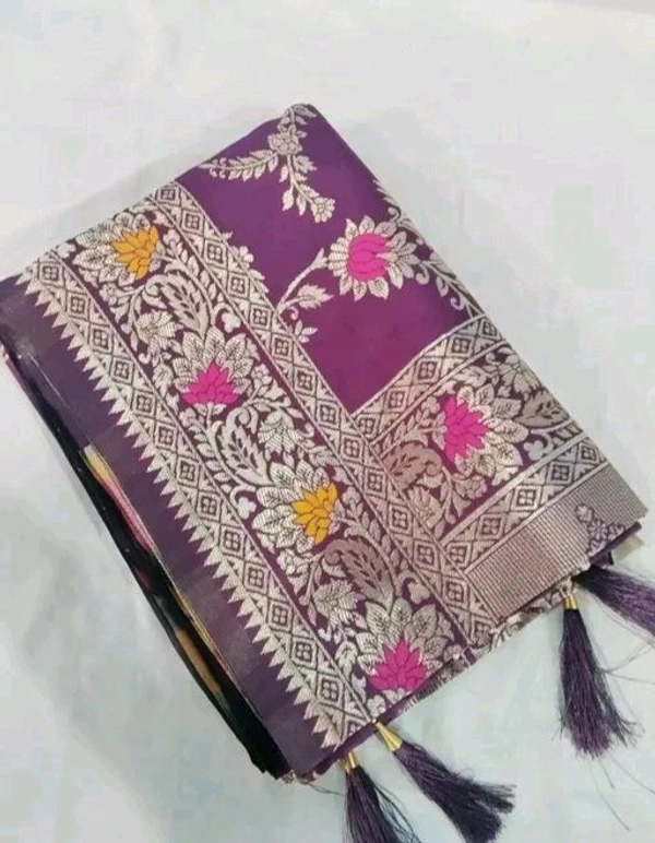 Latest Design Banarsi Silk Saree For Women With Unstiched Blouse