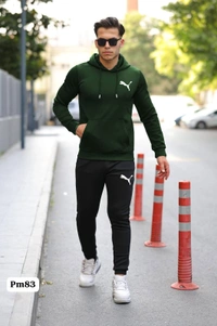 Hoodies+ Treck Pent - M