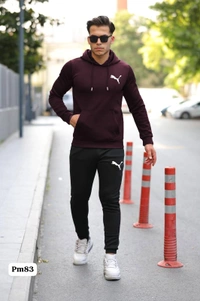 Hoodies+ Treck Pent - M
