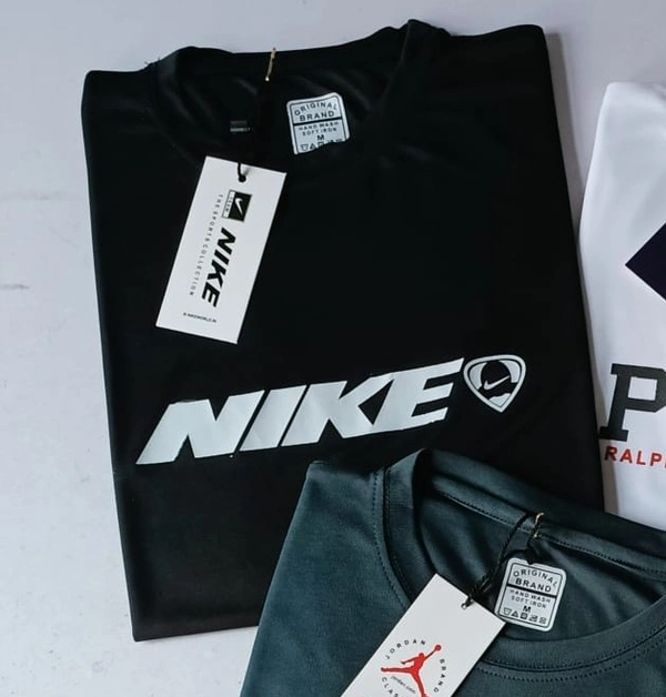 T-Shirt - L, Black