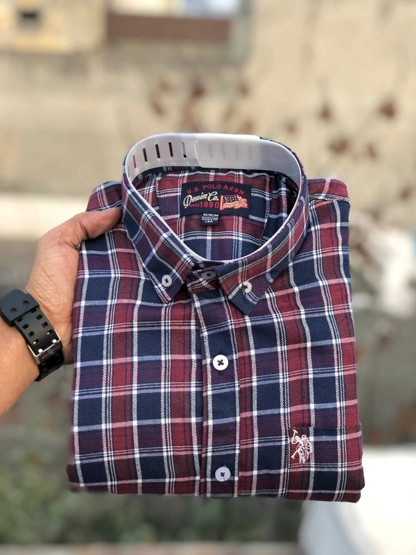 US POLO  SHIRTS  BRAND:-US POLO  SHIRTS with 👉 Cotton fabric 👉 CheckS pattern 👉 Single pocket 👉 Embroidery brand logo at pocket 👉 Regular sizes 👉 Poly packing - XL