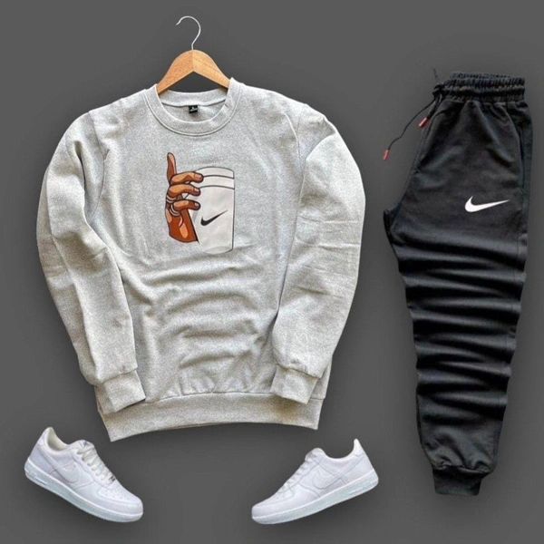 NIKE - XL, Red