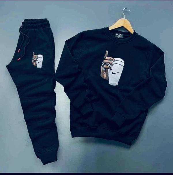 NIKE - XL, Red