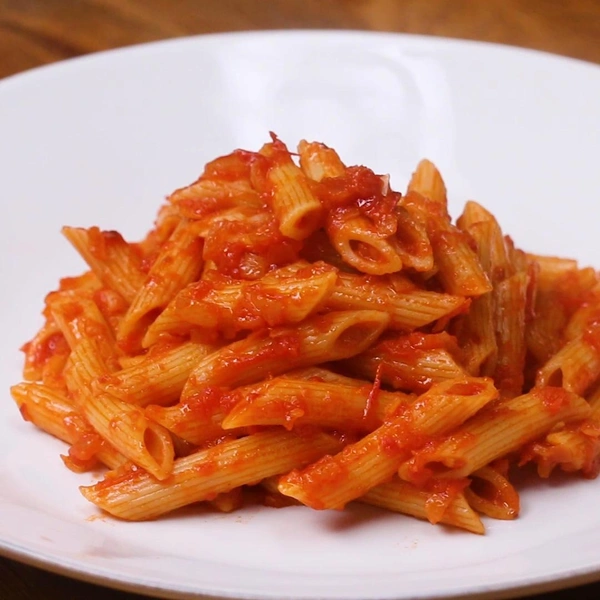 Red souce pasta