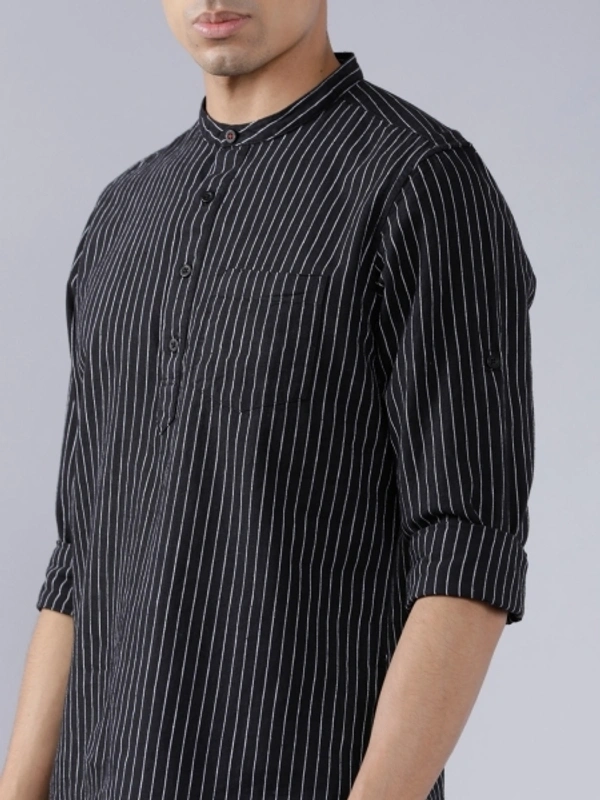 HIGHLANDER Men Striped Casual Multicolor Shirt - M