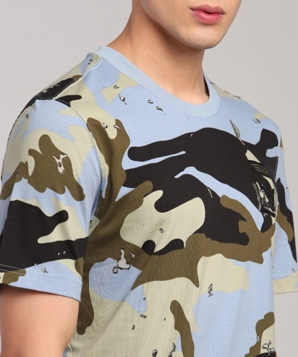 ADIDAS ORIGINALS Military Camouflage Men Round Neck Multicolor T-Shirt - M