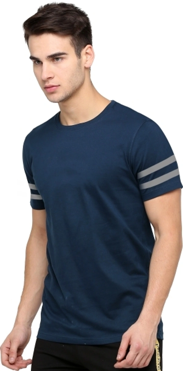 Jump Cuts Striped Men Round Neck Reversible Dark Blue, Grey T-Shirt - L