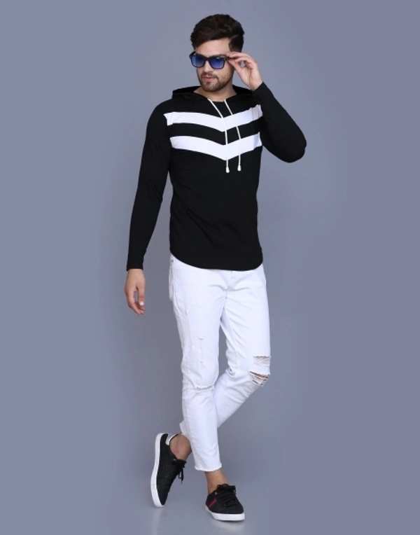 TheFashionPlus Solid Men Hooded Neck Black T-Shirt - S