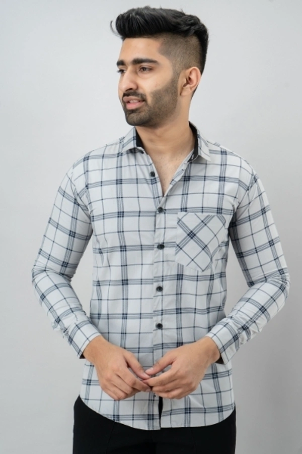 Surhi Men Checkered Casual Grey, Grey Shirt - L