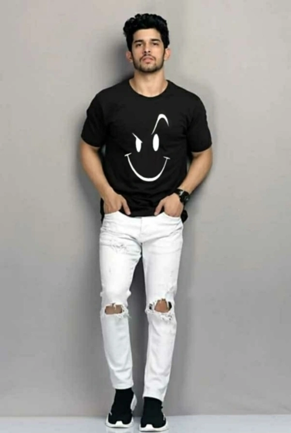 CLOFLIX Printed Men Round Neck Black T-Shirt - XL