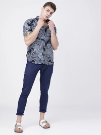 HIGHLANDER Men Printed Casual Multicolor Shirt - M