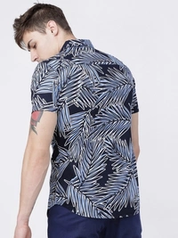 HIGHLANDER Men Printed Casual Multicolor Shirt - M