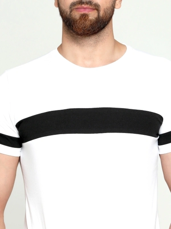 AUSK Color Block Men Round Neck White, Black T-Shirt - L, White