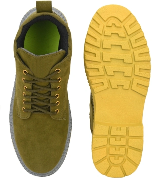 Aeonik Boots For Men - Green:olive, 7