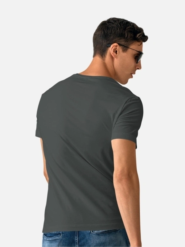 BLISSINK Graphic Print Men Round Neck Black T-Shirt - Gray, M