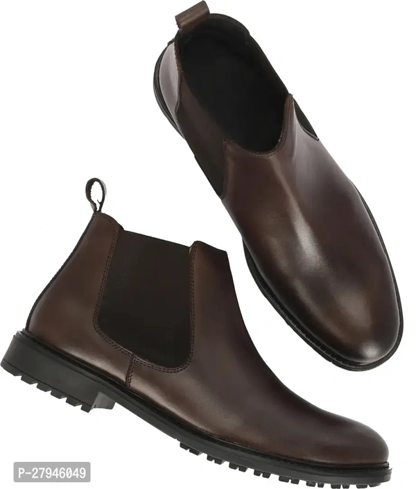 Boots For Men Brown - UK 7