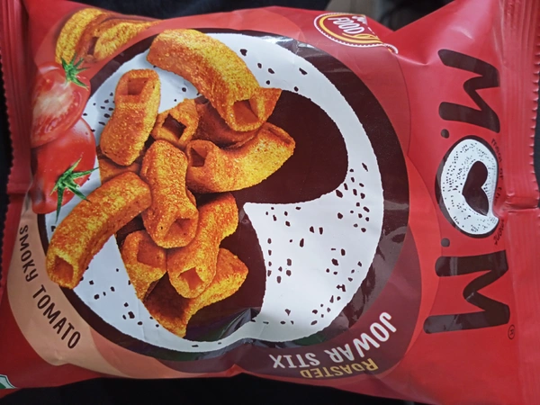MOM ROASTED JOWAR STIX SMOKY TOMATO 35gm