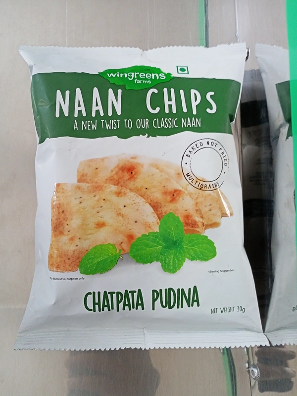 WINGREENS FARMS  NAAN CHIPS CHATPATA PUDINA 30gm