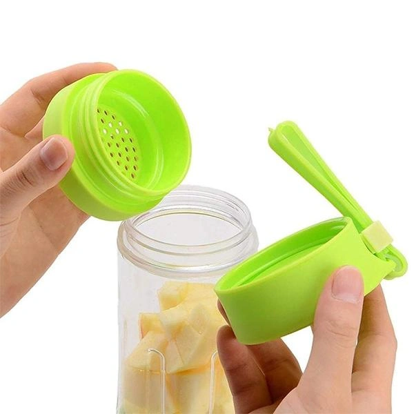 0133 Portable USB Electric Juicer - 6 Blades (Protein Shaker) - 0.506 kgs, China