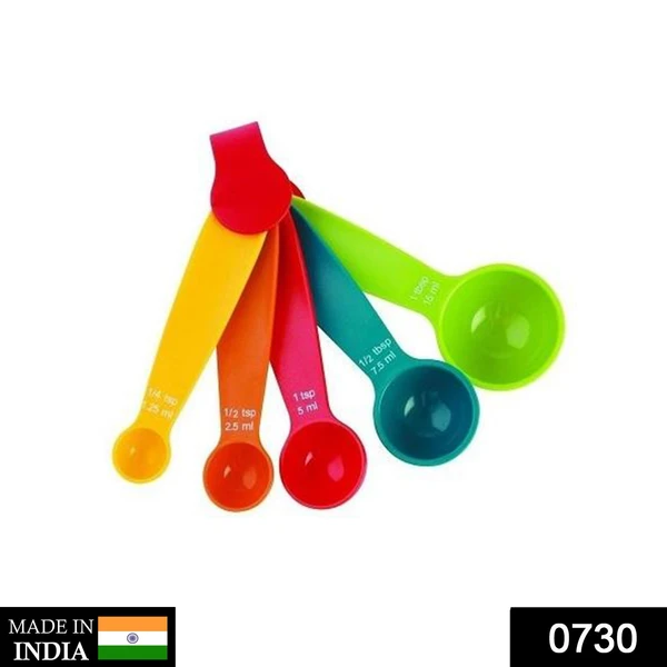 0730 Plastic Measuring Spoons - Set of 5 - India, 0.054 kgs