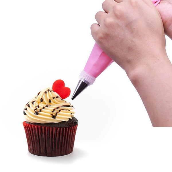 1153 Cake Decorating Nozzle with Piping Bag (Pack of 6) - 0.241 kgs, China