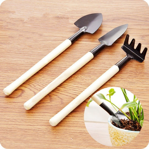 1598 Kid's Garden Tools Set of 3 Pieces (Trowel, Shovel, Rake) - 0.132 kgs, China