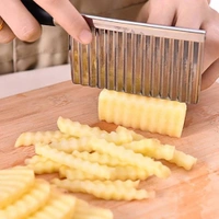 2007_Crinkle Cut Knife Potato Chip Cutter With Wavy Blade French Fry Cutter - 0.059 kgs, China