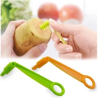 2013 Kitchen Plastic Vegetables Spiral Cutter / Spiral Knife / Spiral Screw Slicer - India, 0.028 kgs