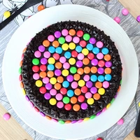 Round Chocolate Gems Cake - ½ Kg