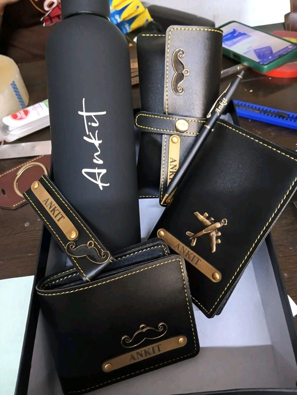 New Classic Gifting Combo